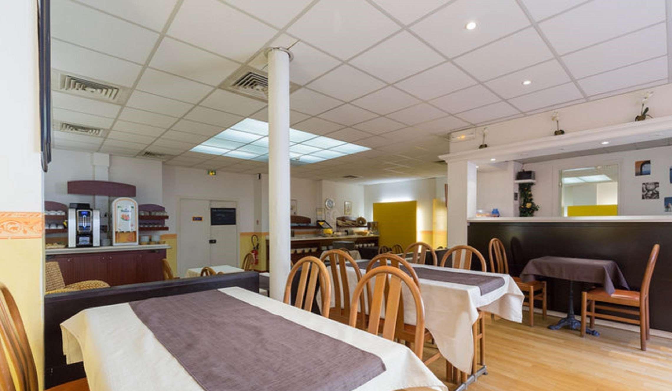 Hotel Le Noailles Nice Gare Екстериор снимка