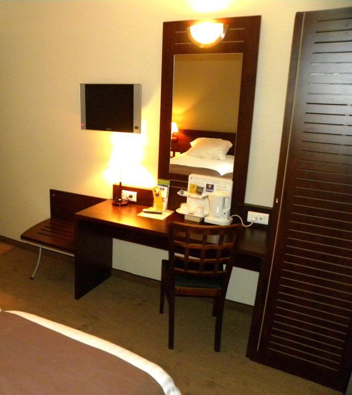 Hotel Le Noailles Nice Gare Стая снимка