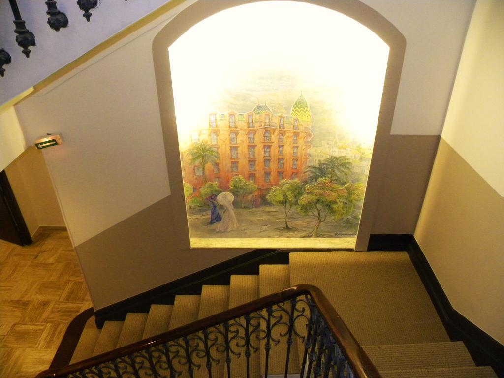 Hotel Le Noailles Nice Gare Екстериор снимка