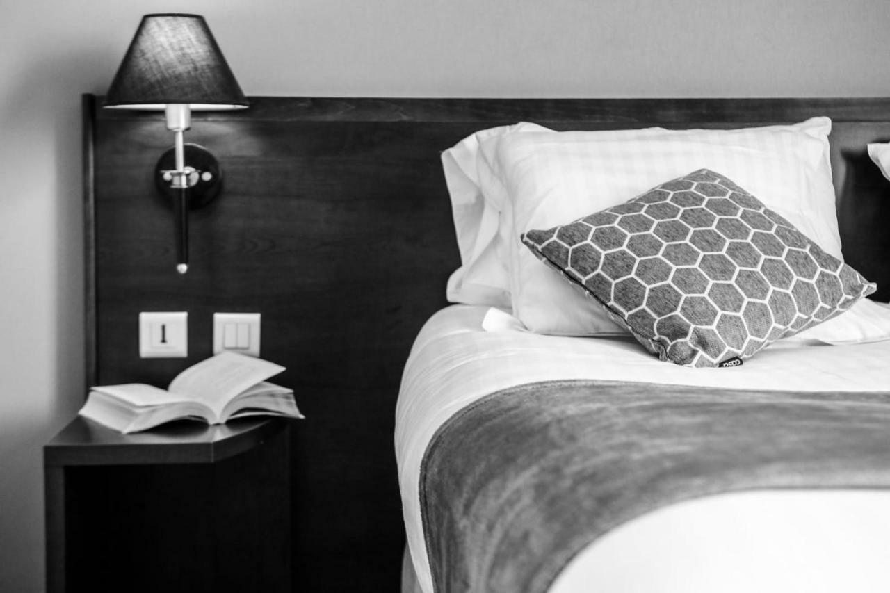 Hotel Le Noailles Nice Gare Екстериор снимка
